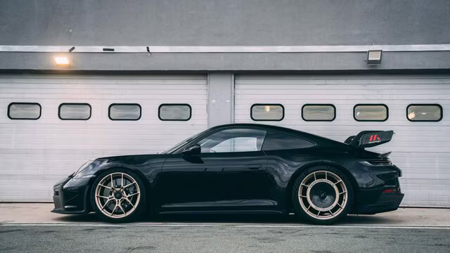 Porsche in der Werkstatt von Wagenthaler Performance