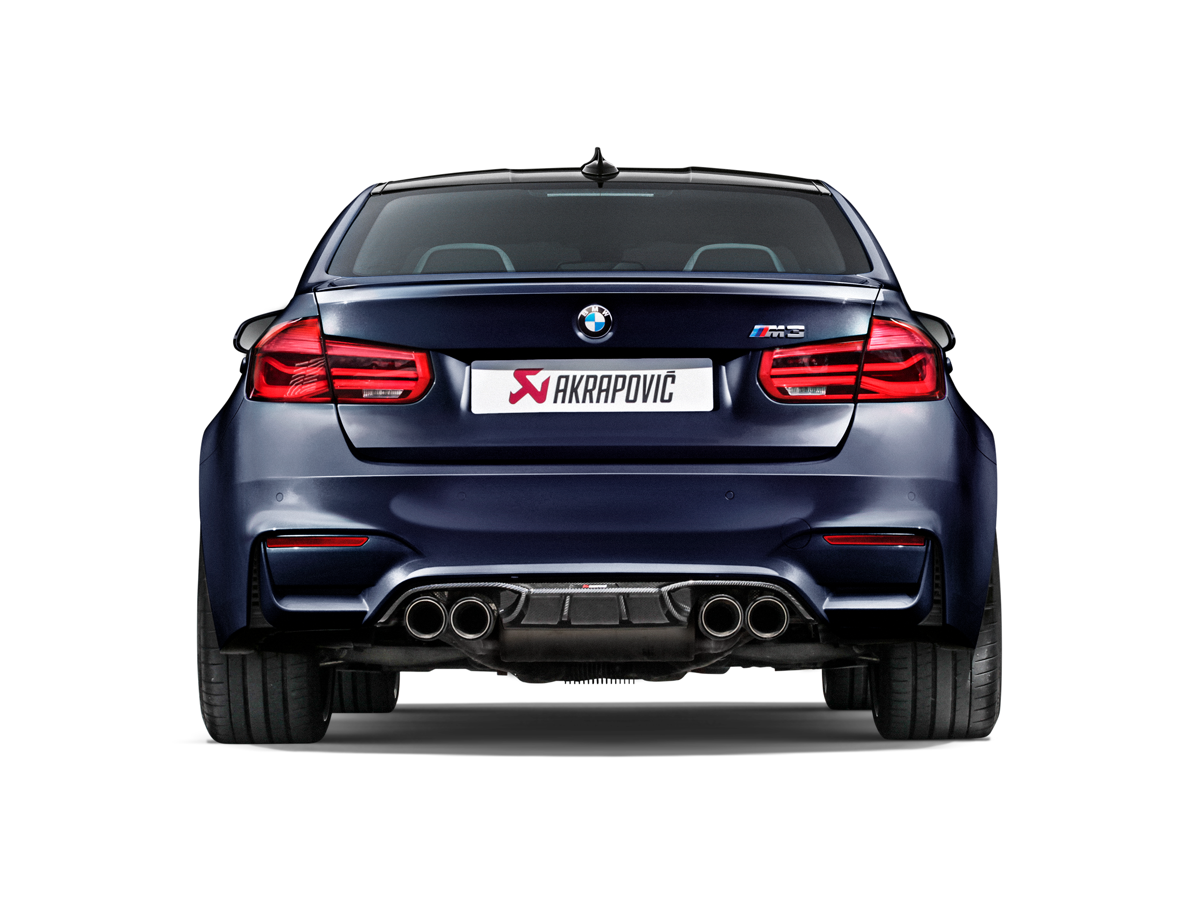 Akrapovič Rear Carbon Fibre Diffuser - High Gloss für BMW M4 (F82 / F83) - OPF/GPF 4 Akrapovič Rear Carbon Fibre Diffuser – High Gloss für BMW M4 (F82 / F83) – OPF/GPF - Ansicht 4