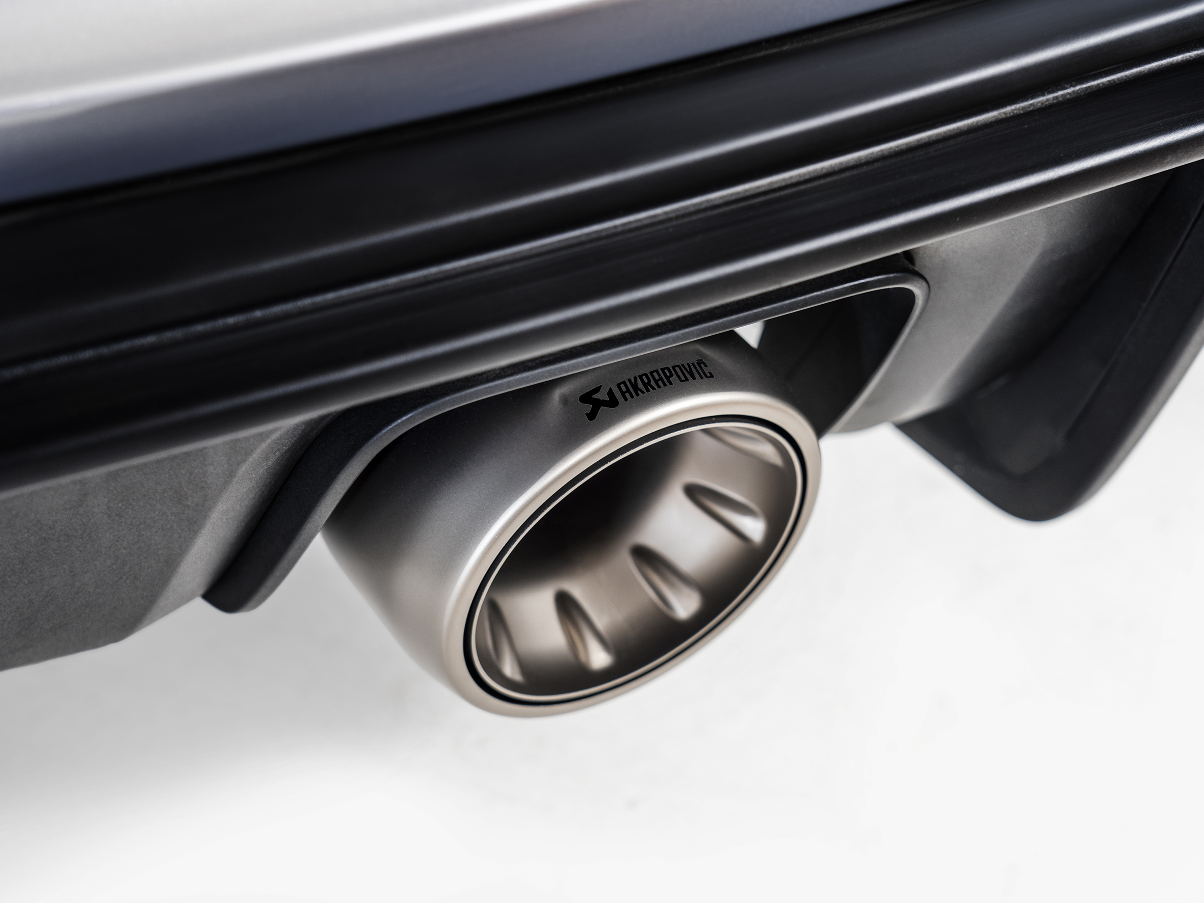 Akrapovič Tail pipe set (Titan) für Porsche 718 Cayman GTS 4.0 / Boxster GTS 4.0 2 Akrapovič Tail pipe set (Titan) für Porsche 718 Cayman GTS 4.0 / Boxster GTS 4.0 - Ansicht 2